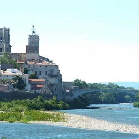 F1 Rez De Chaussee Au Coeur De Pont-Saint-Esprit Dış mekan fotoğraf